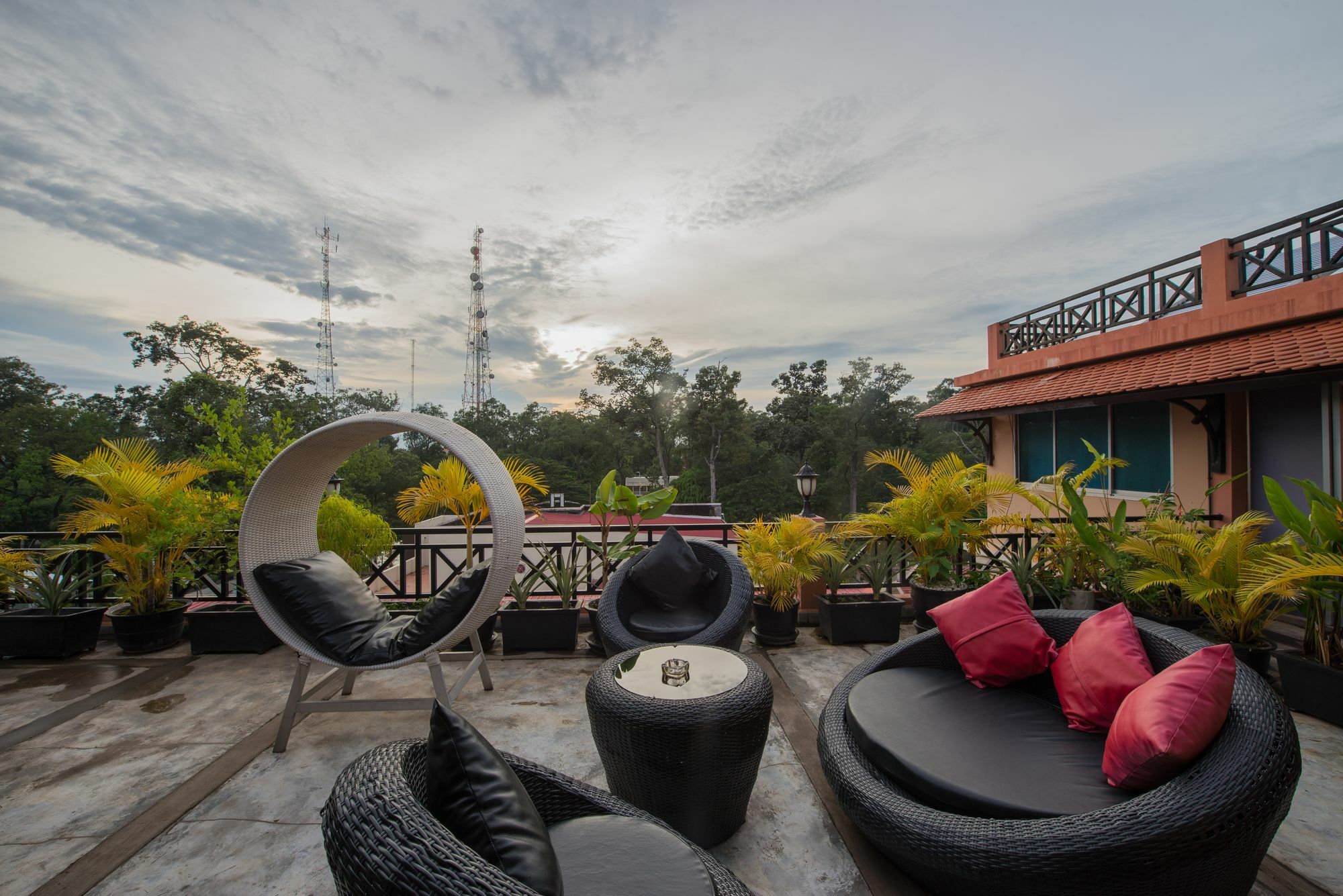 Jk Resident Hotel Сием Реап Екстериор снимка
